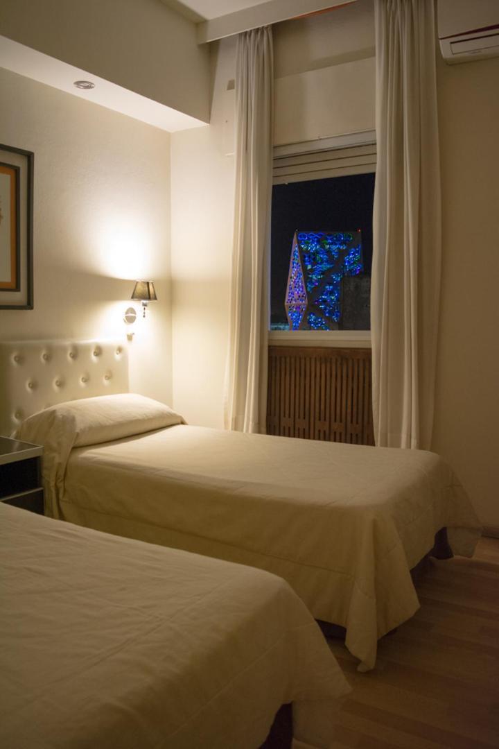 Hotel Vina De Italia Córdoba Extérieur photo