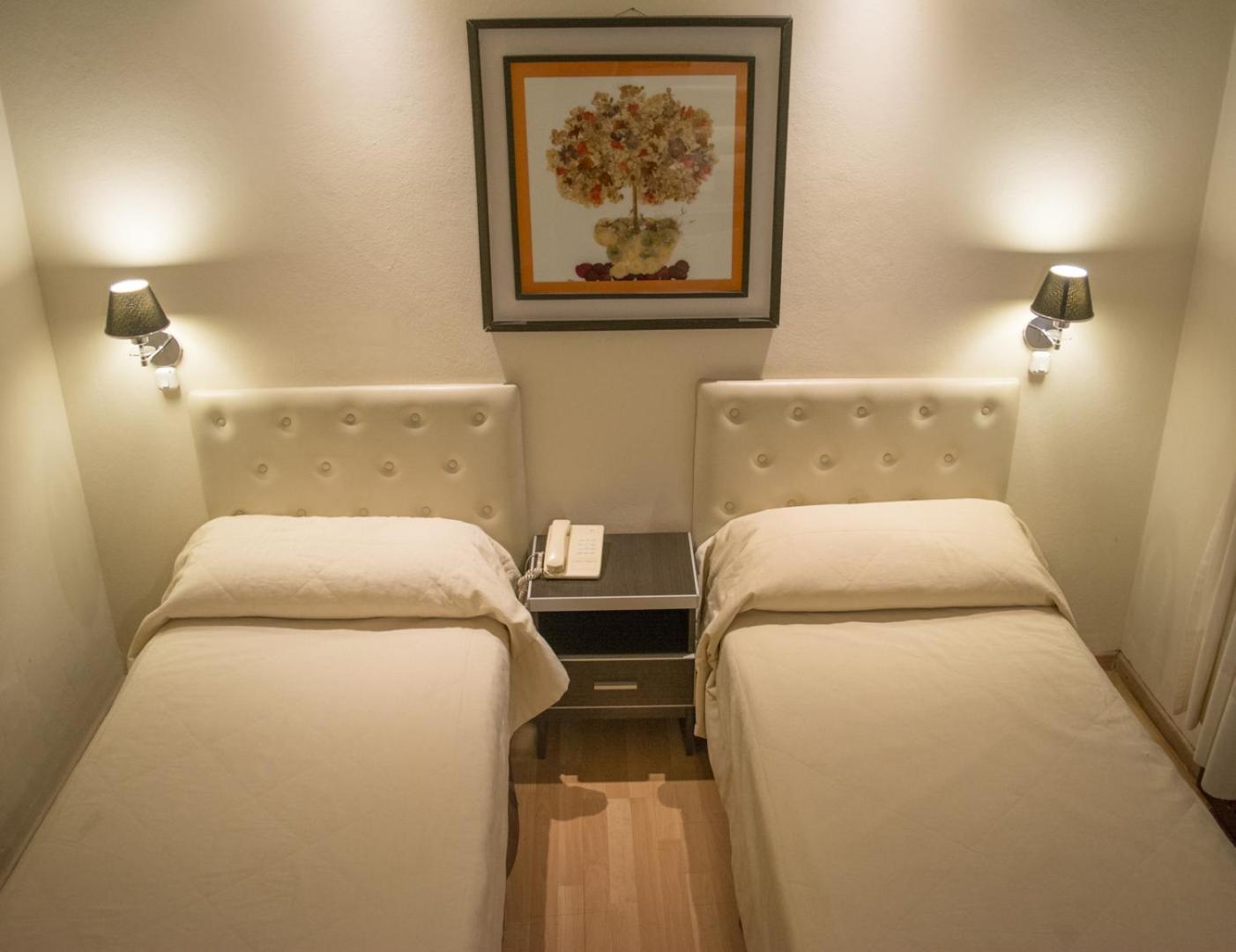 Hotel Vina De Italia Córdoba Extérieur photo