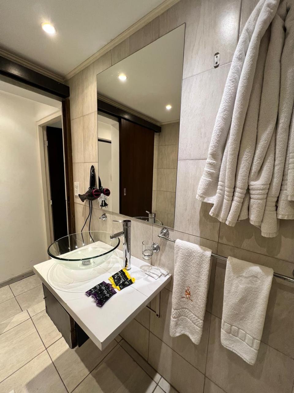 Hotel Vina De Italia Córdoba Extérieur photo