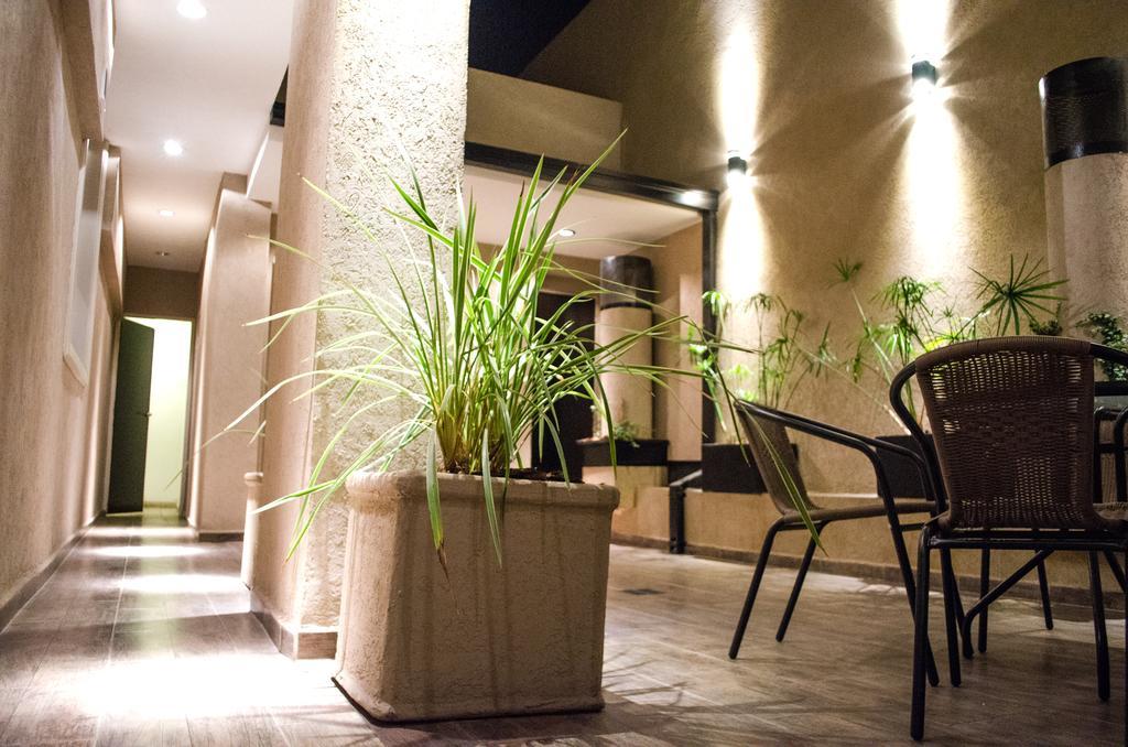 Hotel Vina De Italia Córdoba Extérieur photo